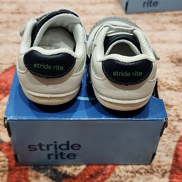 NWT stride rite baby boy sneakers - Picture 4 of 7